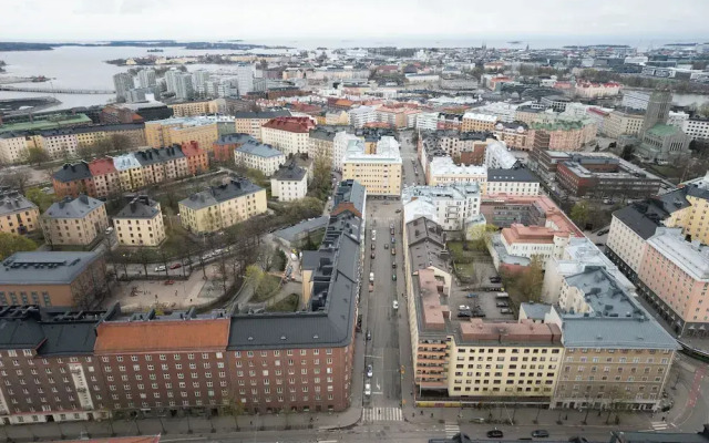 Renovated Top Floor Studio in Kallio