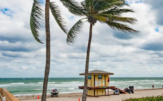 Design Suites Hollywood Beach