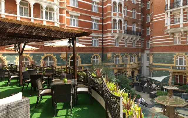Taj 51 Buckingham Gate, Suites and Residences