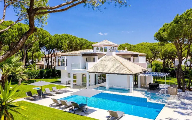 Pine Cliffs Villas