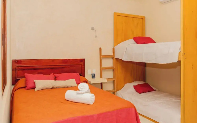 hotel y hostal nojoch che