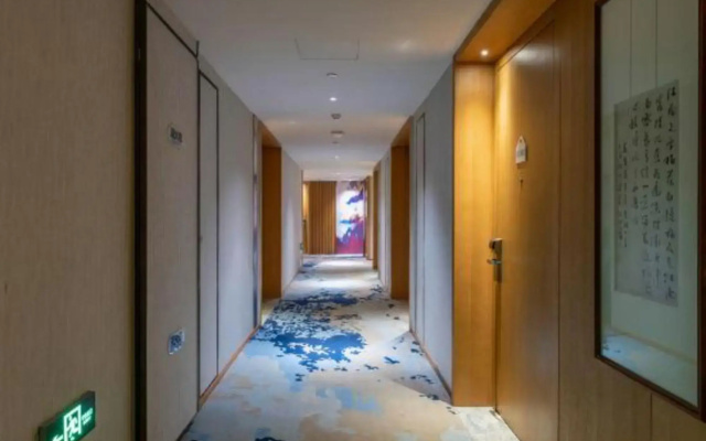 Jinjiang Metropolo Hotel Jiujiang Jiulong Street