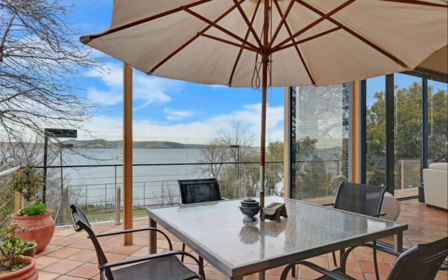 Kylakin on the Derwent River - Rejuvenate Stays