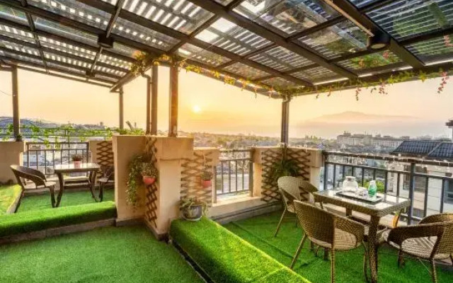 Tengchong Yuntian Hot Spring Homestay