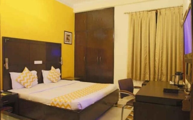 12075 Hotel Regalia Retrea