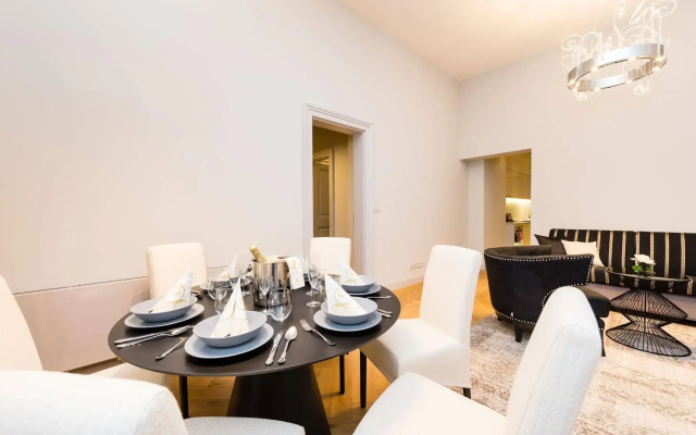 Old Royal Post Boutique Hotel & Premium Suites