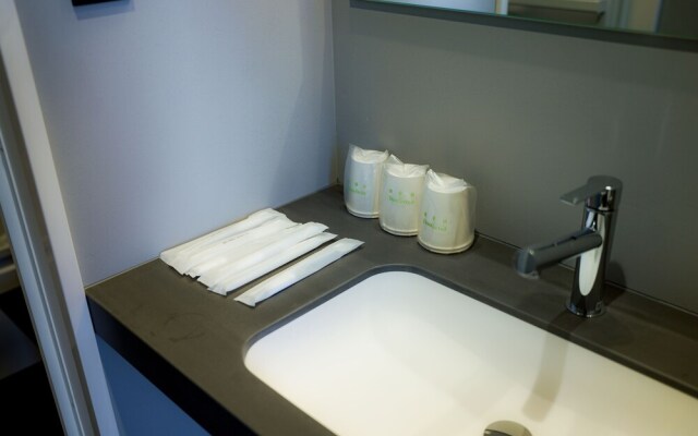 SEKAI HOTEL Deep Osaka Experience - Hostel