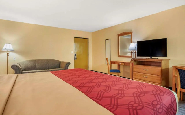 Days Inn Evergreen
