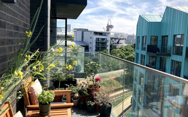 Bright 1 Bedroom Apartment in Hackney Wick With Balcony