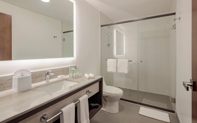 Holiday Inn Quito Airport