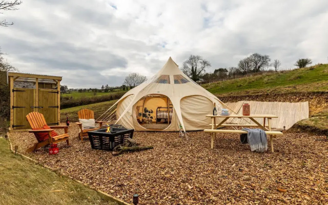 Luxury Glamping - Charlcombe Valley Orchards Bath