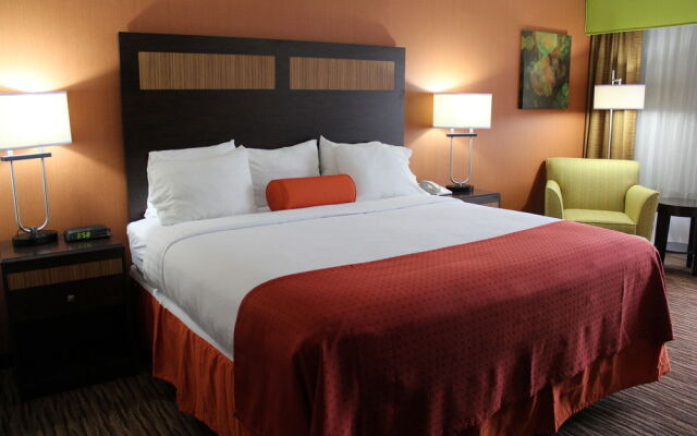 Holiday Inn DANBURY-BETHEL @ I-84