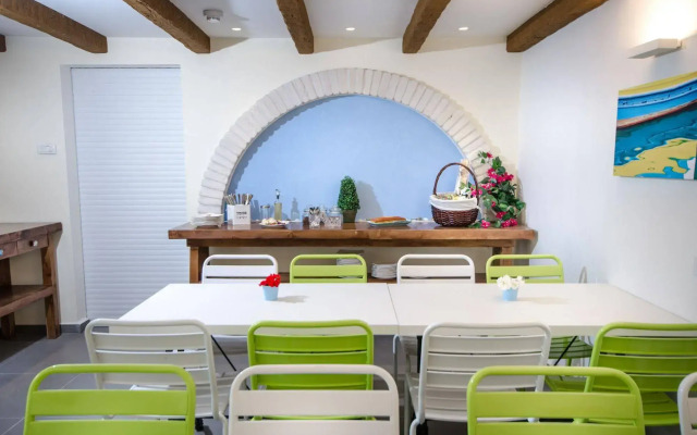 Kibbutz Gesher Haziv Travel Hotel
