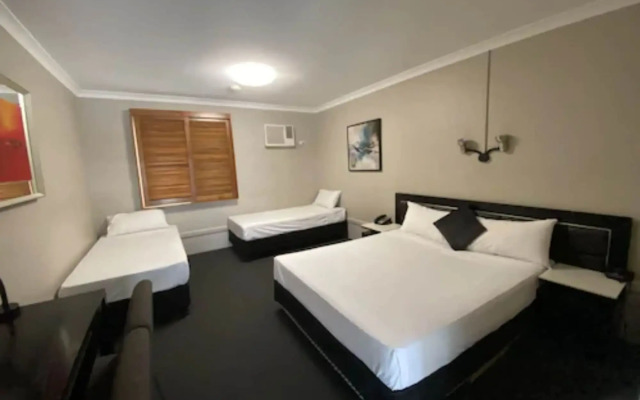 The Cosmopolitan Motel and Serviced Apartments