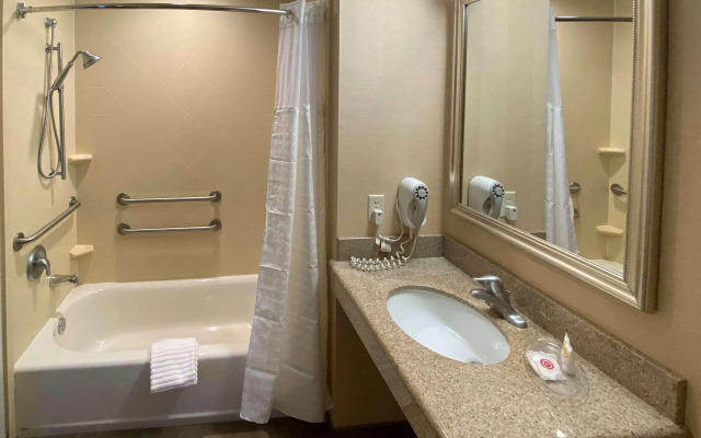 Comfort Inn & Suites Chestertown