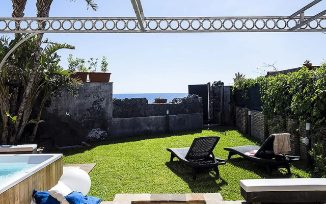 Luxurious Holiday Home in Acireale with Hot Tub