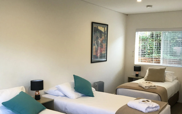 Thirroul Beach Motel