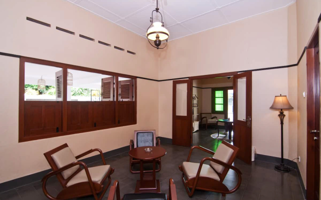 Ndalem Surokarsan Jogja RedPartner
