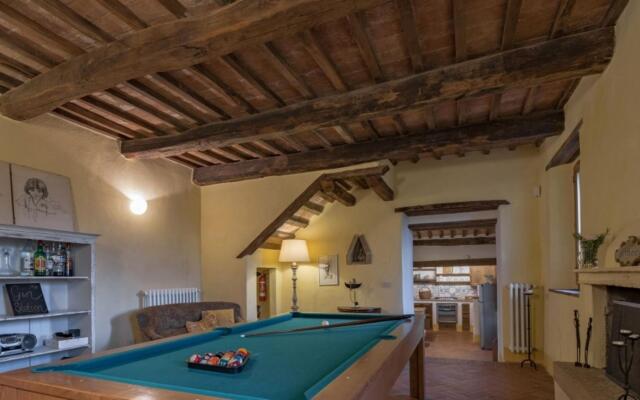Beautiful Luxury Independent Villa With 13 Sleeps -prugnolo