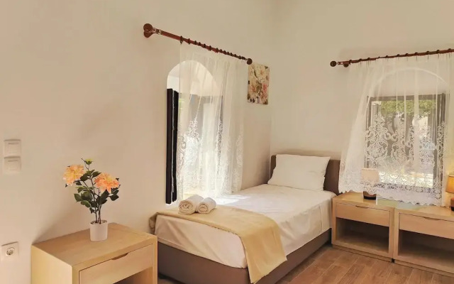 Helena Apartments in Paradisi Rhodes