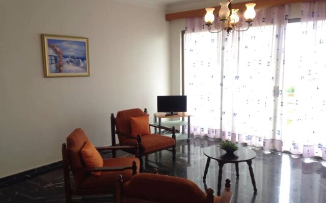 Yiannis Apartments