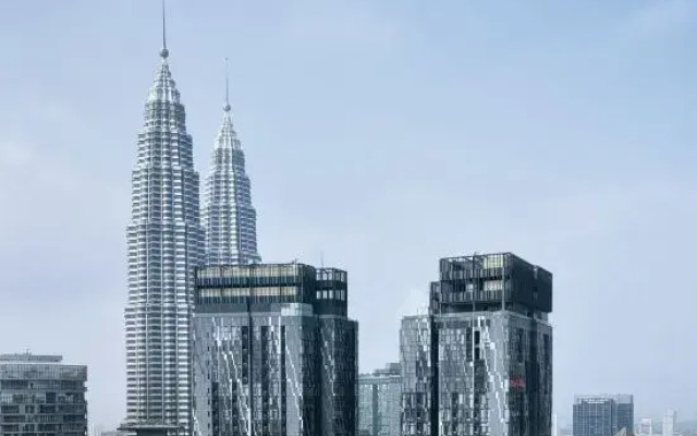 Royce Residence KLCC by ALMA