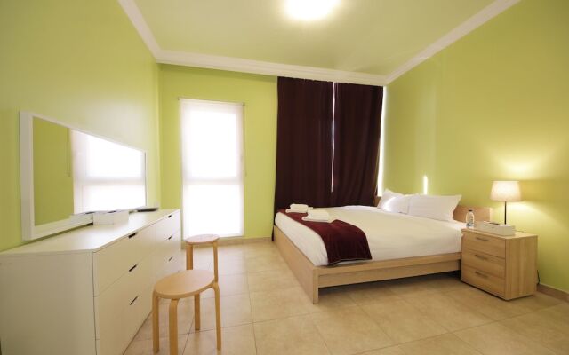 Signature Holiday Home - Venetian