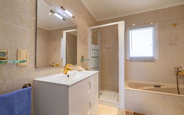 Holiday Home La Grippiere