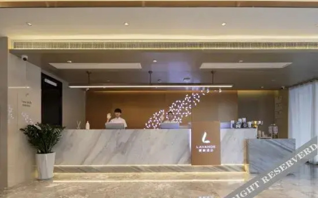 Lavande Hotel (Wuhan Guanggu Third Road)