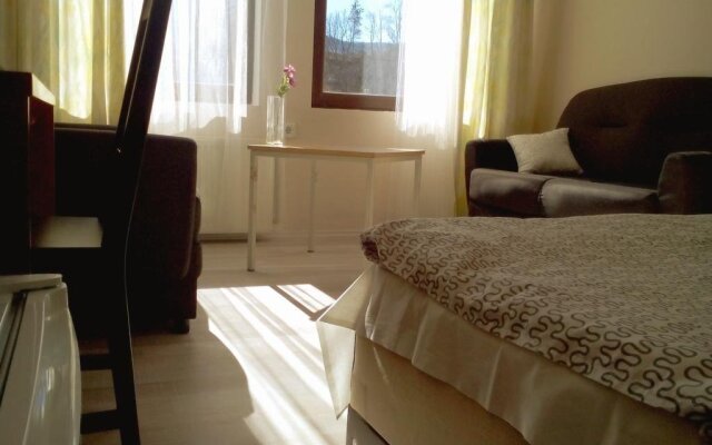 Hotel Hinovi Hvoyna