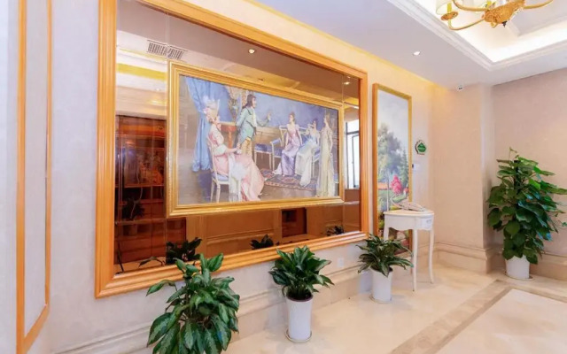 Vienna Hotel Shenzhen Longgang Ainan Road