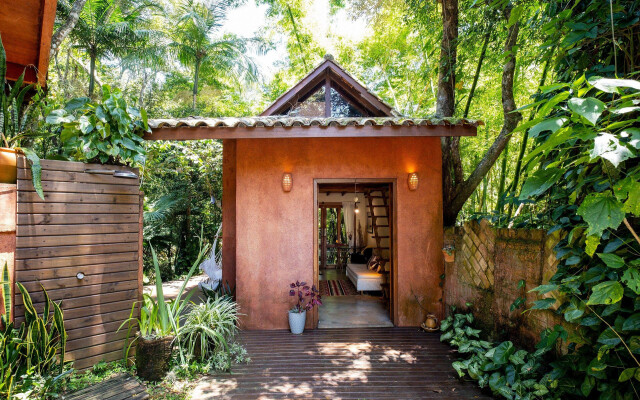 Casa encantadora p/ casais meio a natureza SQS033