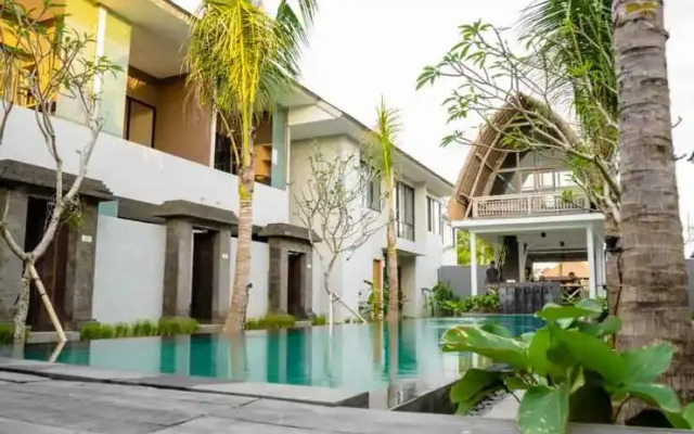 Sunrise Suite Seminyak