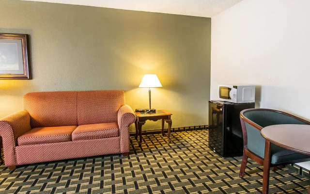 Days Inn by Wyndham Dothan