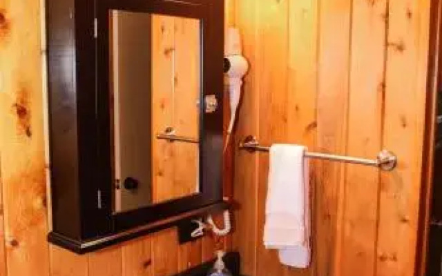 Harbor 90 Guest House (Adults Only)