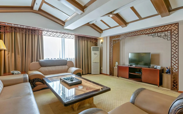 Gondola Taikoo Hotel