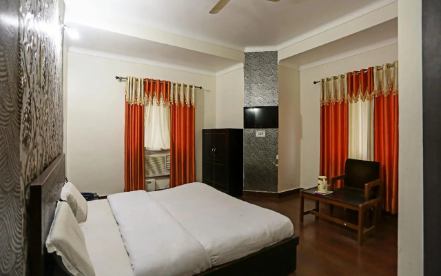 OYO 6624 Hotel Ashiana