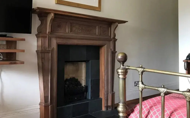 Ashtree House Hotel