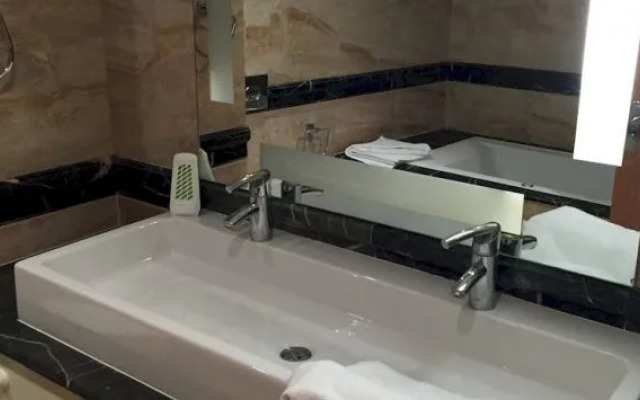 LVE- Knightsbridge Apartments