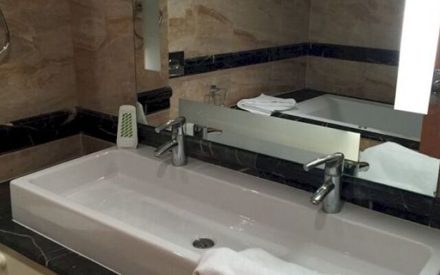 LVE- Knightsbridge Apartments