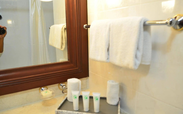 Hotel Cambodiana