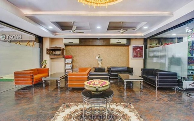 Fabhotel L Grand