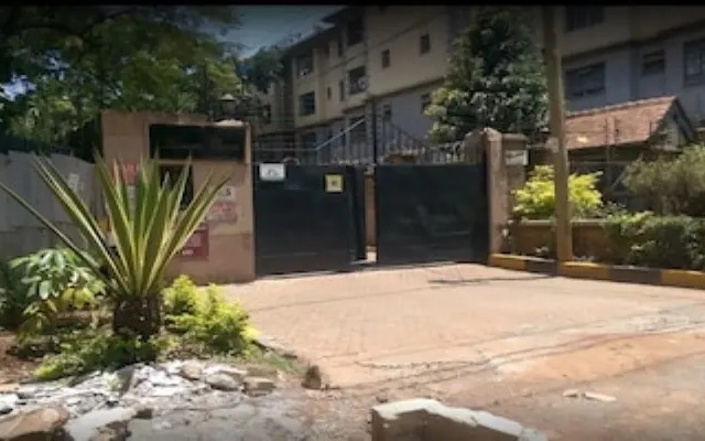 Mararo Court