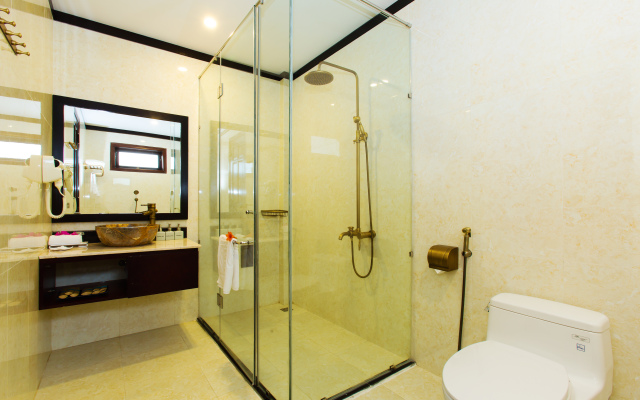 Silk River Hoi An Hotel & Spa
