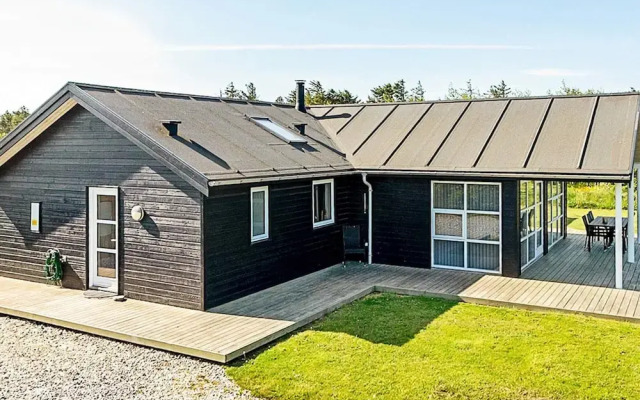 Luxurious Holiday Home in Løkken with Hot Tub & Sauna