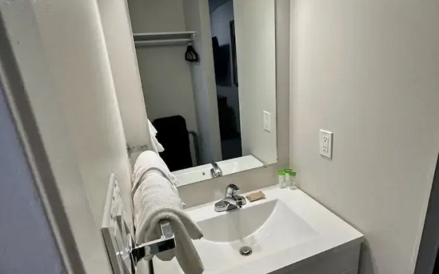 Anavada Inn & Suites Grande Prairie