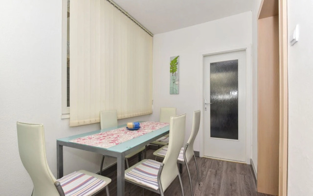 Pet - 300 m From Beach - A1