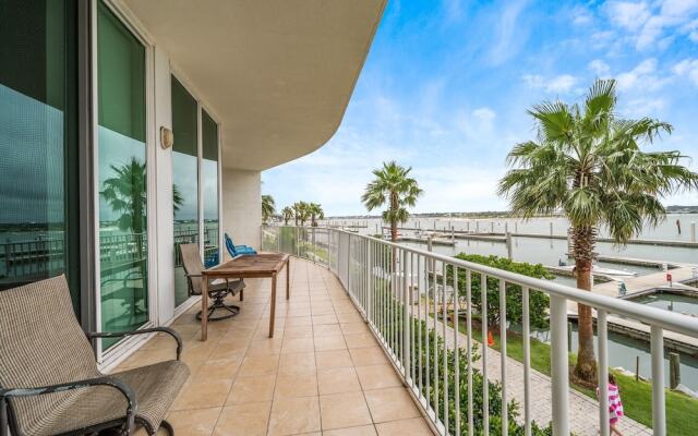 Crc0104 3 Bedroom Condo