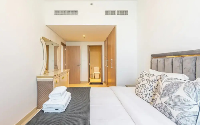 Luxury Meydan Escape Condo with City View