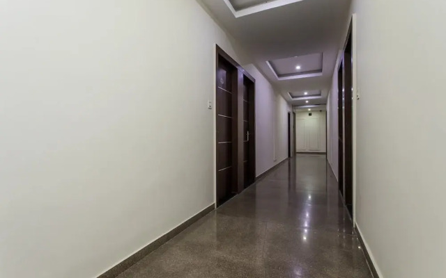 OYO 12475 Hotel Maheshwari